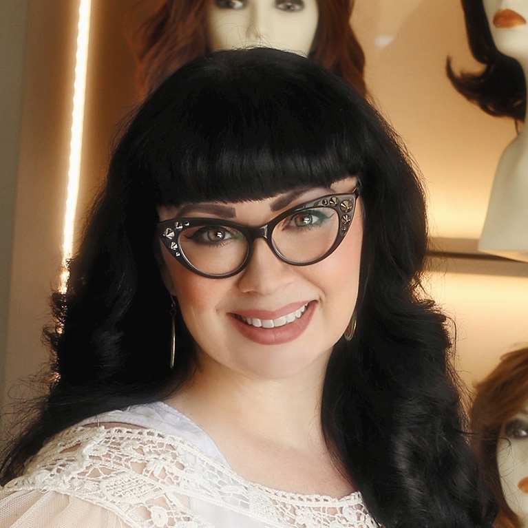 Our Stylist Nikki Kansas City Team Bravadas Wigs & Hair Restoration