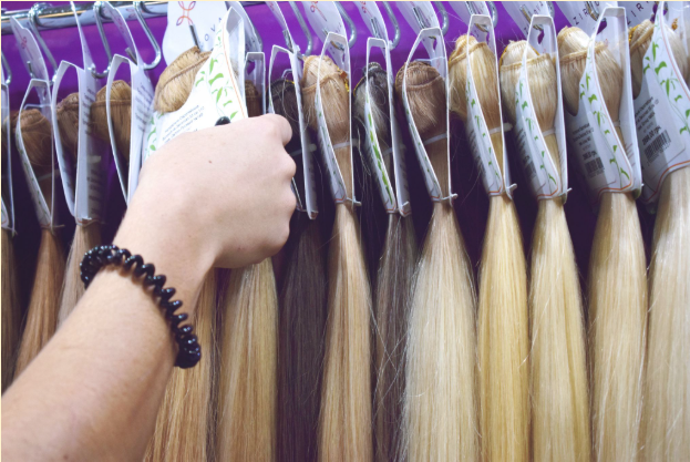 Samples of clip-in hair extension equipment 