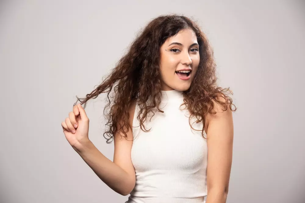 Why do Women Wear Wigs Instead of Their Natural Hair? Why do Women Wear Wigs Instead of Their Natural Hair?