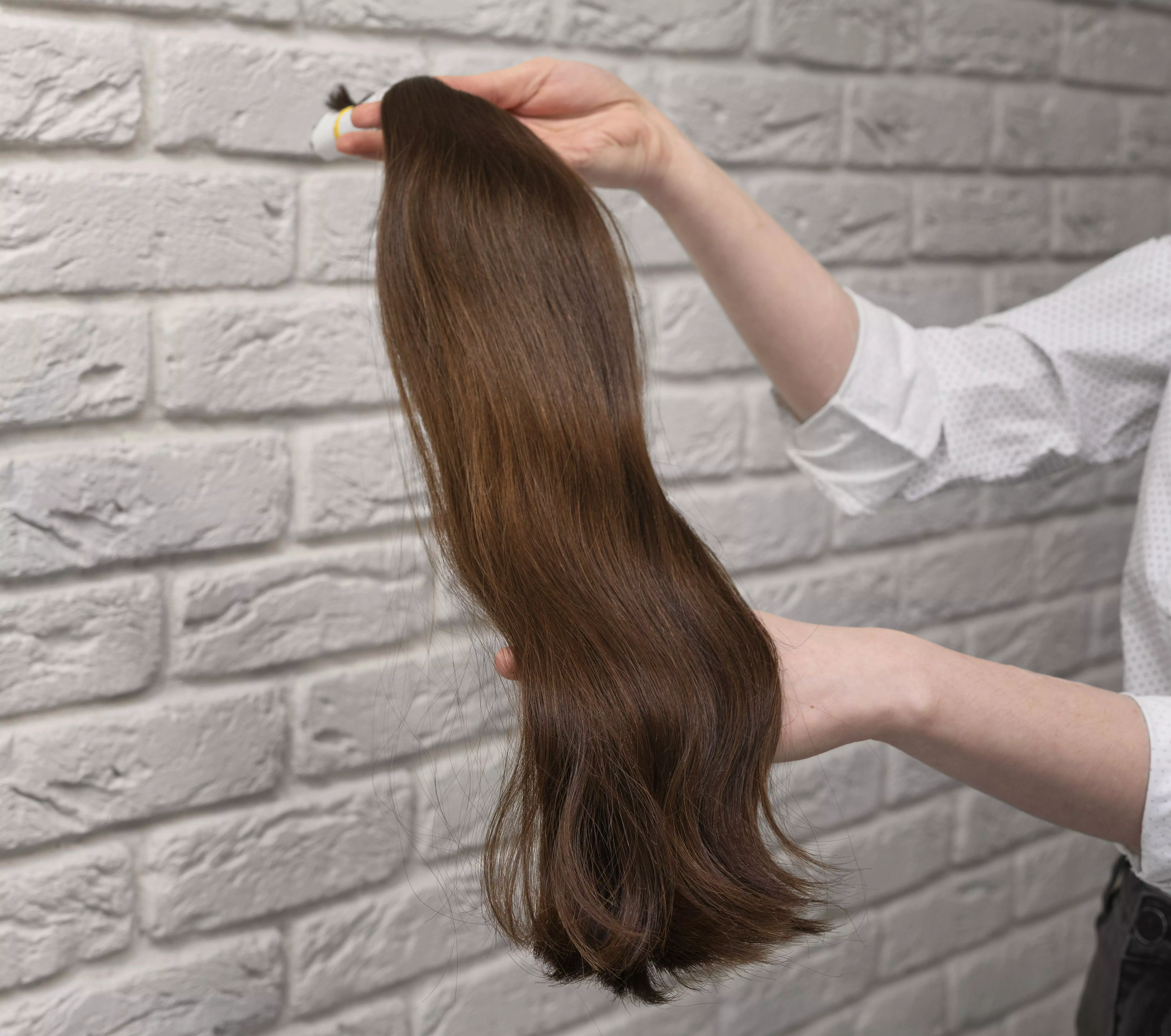 How to Put On a Wig: A Step-by-Step Guide How to Put On a Wig: A Step-by-Step Guide
